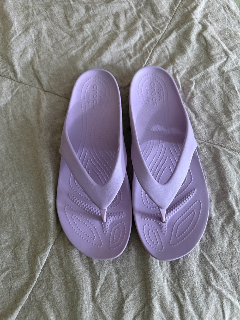 Croc Kadee II Flip size 11 lilac